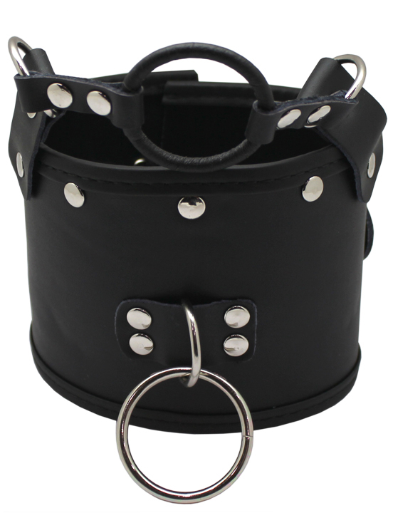 Кляп-кольцо на широком ошейнике